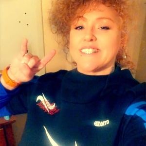 Meet your Posher, Deamber